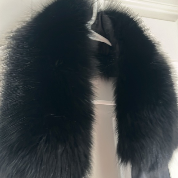 Cache black faux fur collar neck scarf for jacket or sweater, never worn - Picture 2 of 6